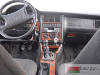 Audi 80