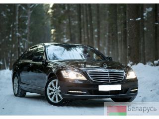      . Mercedes W221 S550 Long. 
