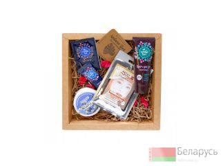   (BEAUTY BOX)  8  
